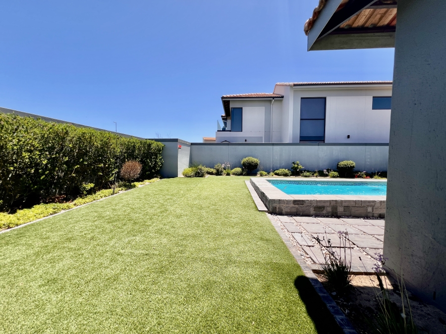 4 Bedroom Property for Sale in Langebaan Country Estate Western Cape